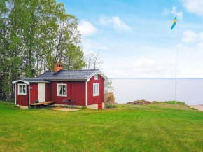 2 person holiday home in FR NDEFORS, Frändefors